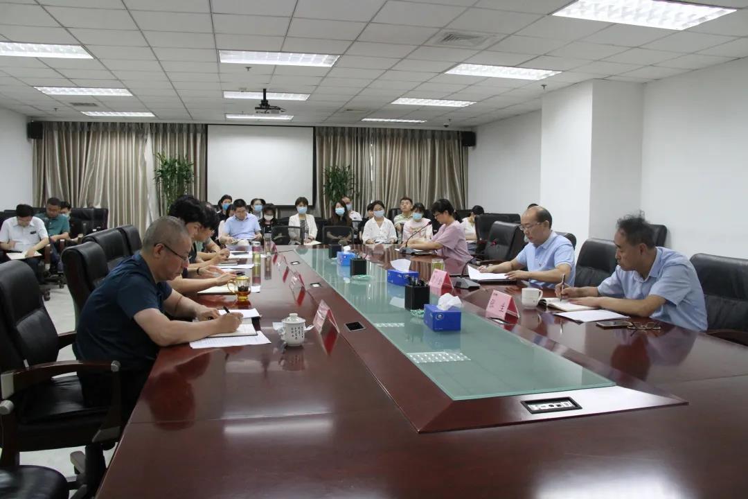 向史而新 谱写华章 中国农批召开党员大会